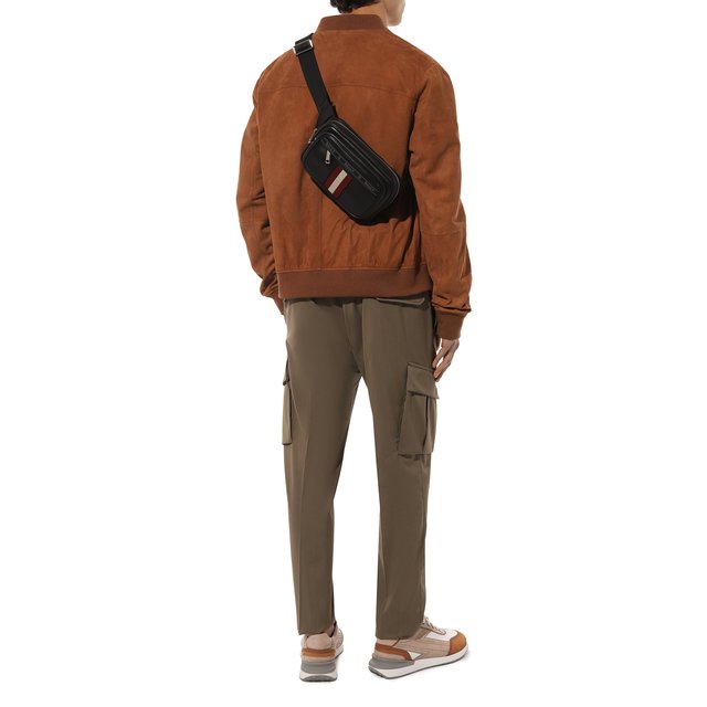 фото Кожаная поясная сумка bally
