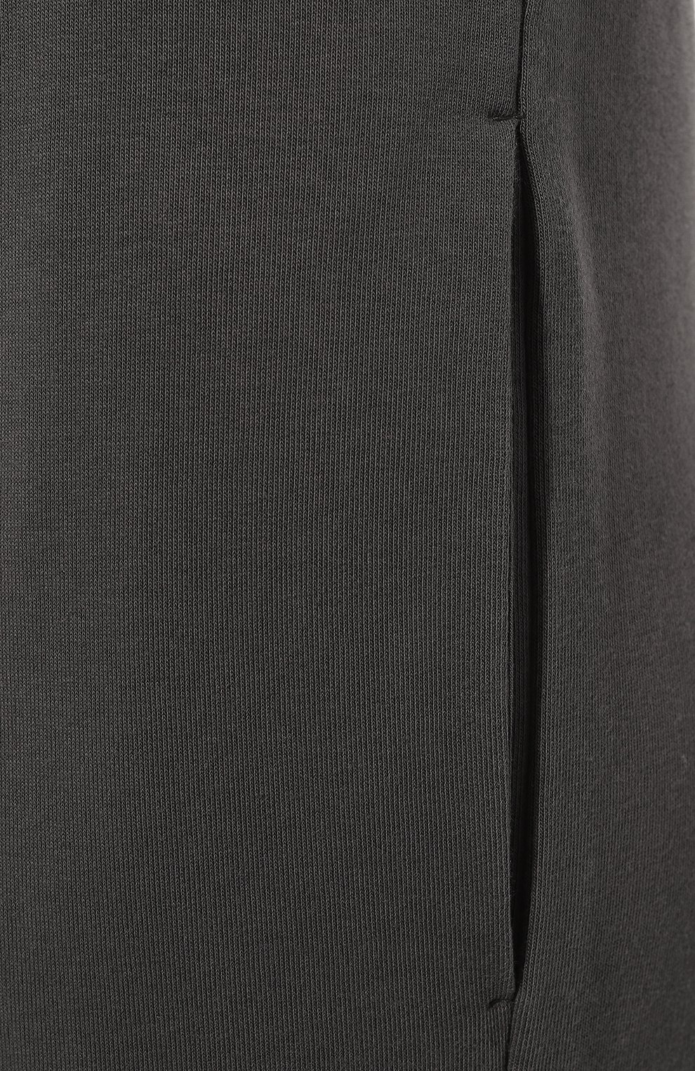 Женские брюки MM6 темно-серого цвета, арт. S52KA0466/S25606 | Фото 5 (Силуэт Ж (брюки и джинсы): Широкие; Женское Кросс-КТ: Брюки-одежда; Материал внешний: Синтетический материал, Хлопок; Материал сплава: Проставлено; Драгоценные камни: Проставлено; Длина (брюки, джинсы): Укороченные; Стили: Кэжуэл)