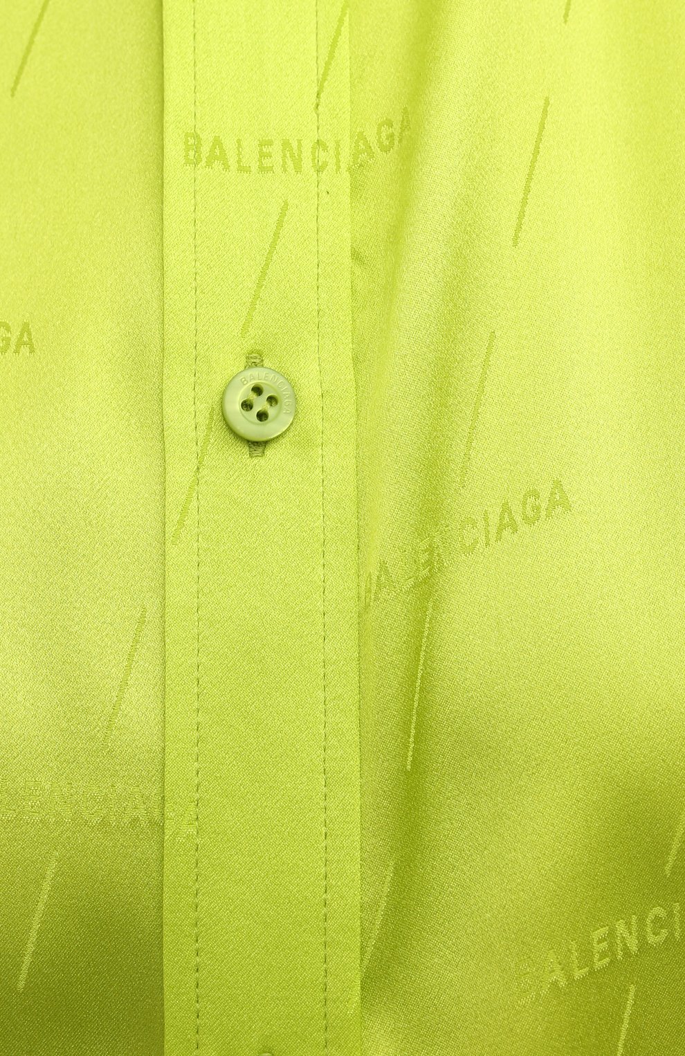 Женская шелковая рубашка BALENCIAGA зеленого цвета, арт. 623037/TJN07 | Фото 5 (Материал  внешний: Шелк; Рукава: Длинные; Принт: Без принта; Женское Кросс-КТ: Рубашка-одежда; Длина (для топов): Удлиненные; Региональные ограничения белый список (Axapta Mercury): RU; Материал сплава: Проставлено; Драгоценные камни: Проставлено; Стили: Романтичный)