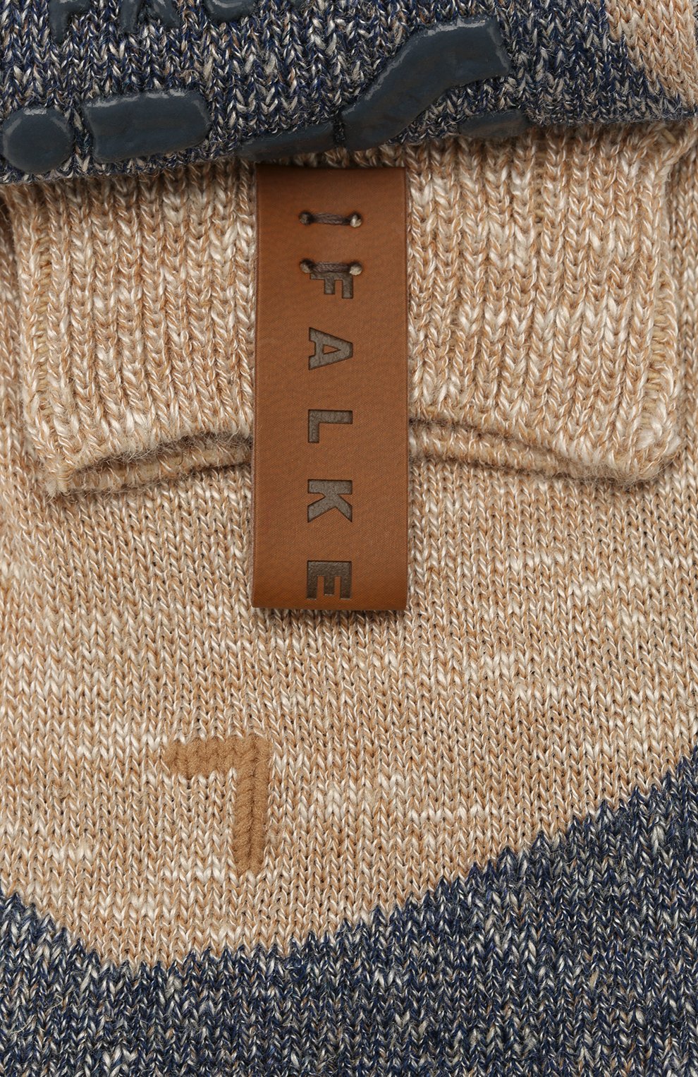 Детские носки FALKE бежевого цвета, арт. 12099 | Фото 2 (Материал: Текстиль, Вискоза; Кросс-КТ: Носки)