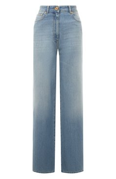 Женские джинсы VERSACE голубого цвета, арт. 1006872_1A04899 | Фото 1 (Длина (брюки, джинсы): Удлиненные; Кросс-КТ: Деним; Региональные ограничения белый список (Axapta Mercury): Не проставлено; Материал сплава: Проставлено; Нос: Не проставлено; Силуэт Ж (брюки и джинсы): Расклешенные; Материал внешний: Хлопок, Деним; Детали: Потертости; Драгоценные камни: Проставлено; Стили: Кэжуэл)