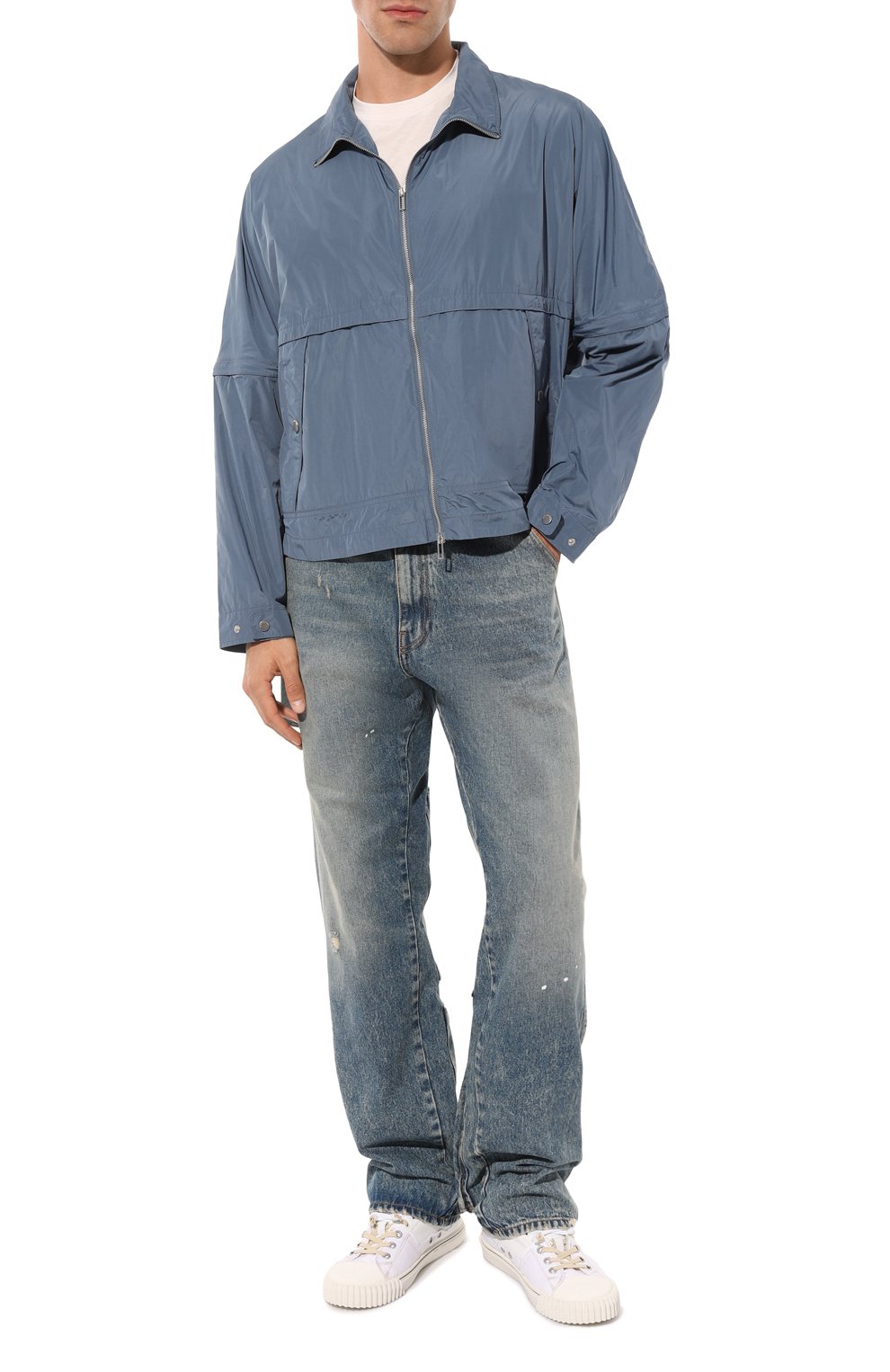 Мужская куртка EMPORIO ARMANI голубого цвета, арт. 6R1BZ0/1NAVZ | Фото 2 (Кросс-КТ: Куртка, Ветровка; Рукава: Длинные; Материал внешний: Синтетический материал; Материал сплава: Проставлено; Драгоценные камни: Проставлено; Длина (верхняя одежда): Короткие; Стили: Кэжуэл)