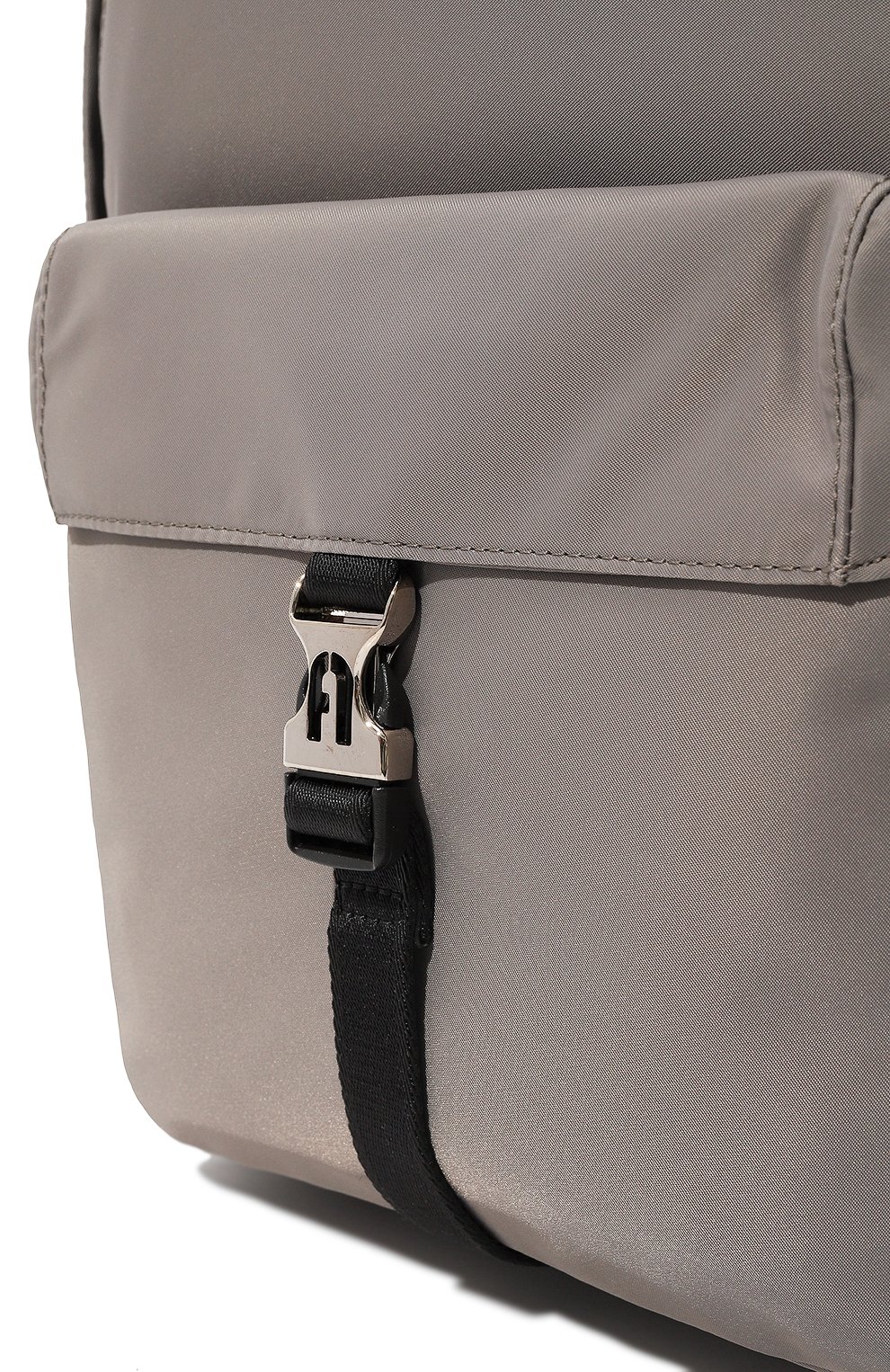 Женский рюкзак cosmo medium FURLA серого цвета, арт. MB00069/S50000 | Фото 3 (Размер: medium; Материал сплава: Проставлено; Материал: Текстиль; Драгоценные камни: Проставлено; Стили: Кэжуэл)
