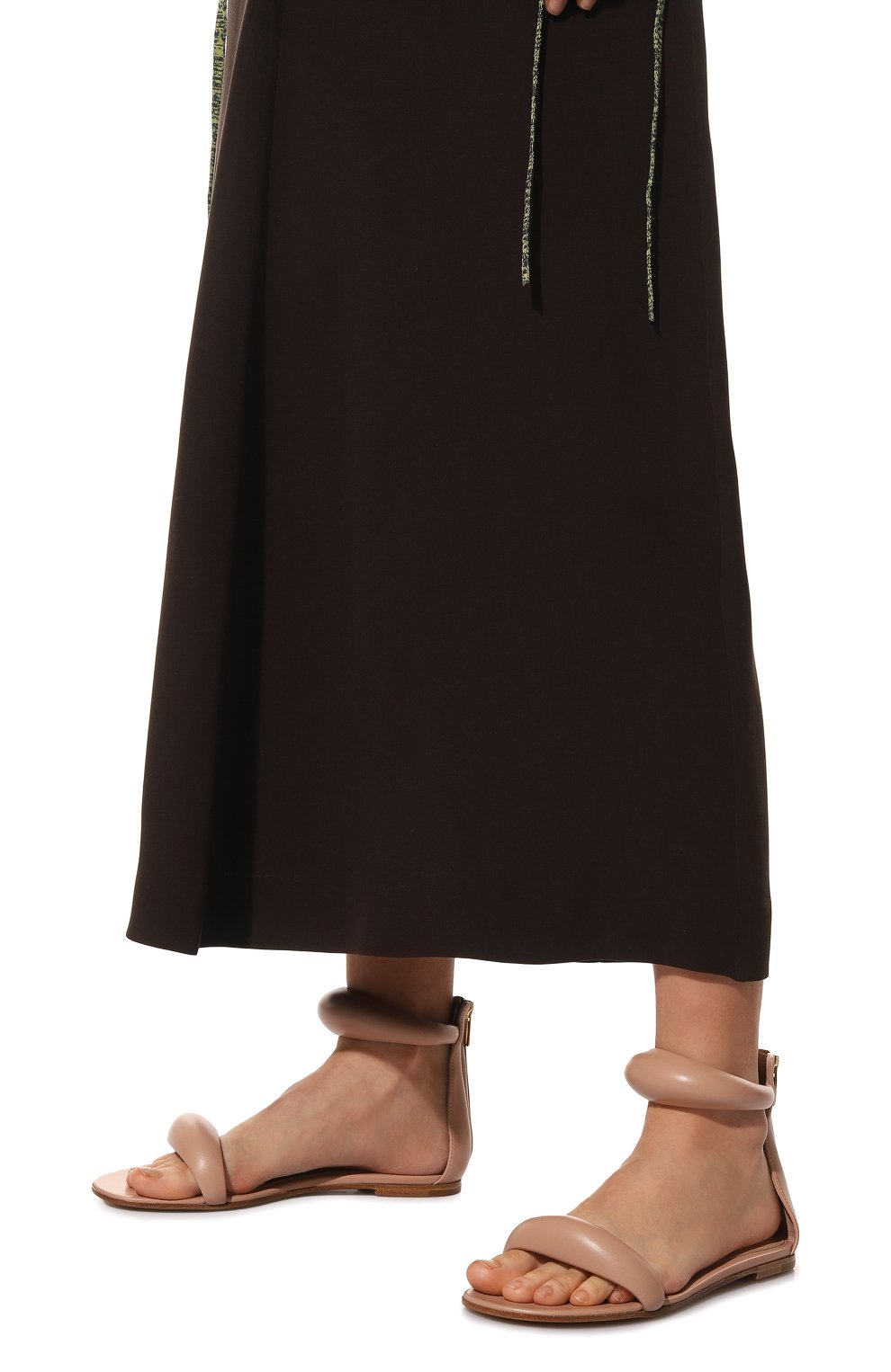 Женские кожаные сандалии bijoux GIANVITO ROSSI бежевого цвета, арт. G61604.05CU0.NAPPEAH | Фото 3 (Каблук высота: Низкий; Материал внутренний: Натуральная кожа; Подошва: Плоская)