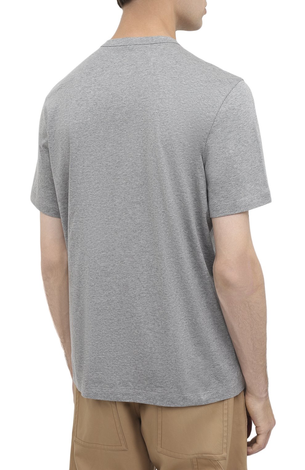 Мужская хлопковая футболка MONCLER серого цвета, арт. F2-091-8C760-10-8390Y | Фото 4 (Рукава: Короткие; Длина (для топов): Стандартные; Принт: С принтом; Мужское Кросс-КТ: Футболка-одежда; Материал внешни�й: Хлопок; Стили: Кэжуэл)
