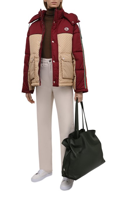 Женская утепленная куртка GUCCI красного цвета, арт. 663279/ZAHB8 | Фото 2 (Рукава: Длинные; Материал внешний: Синтетический материал; Материал подклада: Синтетический материал; Длина (верхняя одежда): Короткие; Кросс-КТ: Куртка, Утепленный; Стили: Спорт-шик)