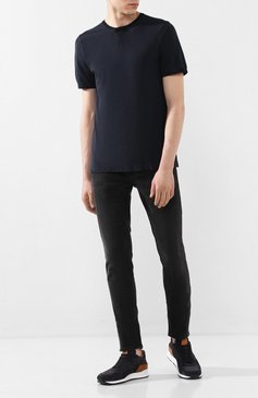 Мужская хлопковая футболка TRANSIT темно-синего цвета, арт. CFUTRK2371 | Фото 2 (Принт: Без принта; Рукава: Короткие; Длина (для топов): Стандартные; Материал внешний: Хлопок; Стили: Кэжуэл)