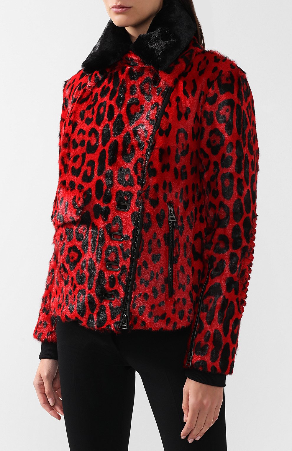 Женская двусторонняя куртка из меха козы TOM FORD красного цвета, арт. GIF733-FUP016 | Фото 3 (Женское Кросс-КТ: Мех; Рукава: Длинные; Материал внешний: Натуральный мех, Пух и перо; Материал сплава: Проставлено, Проверено; Статус проверки: Проверено, Проверена категория; Драгоценные камни: Проставлено; Длина (верхняя одежда): Короткие; Материал подклада: Вискоза, Шелк)