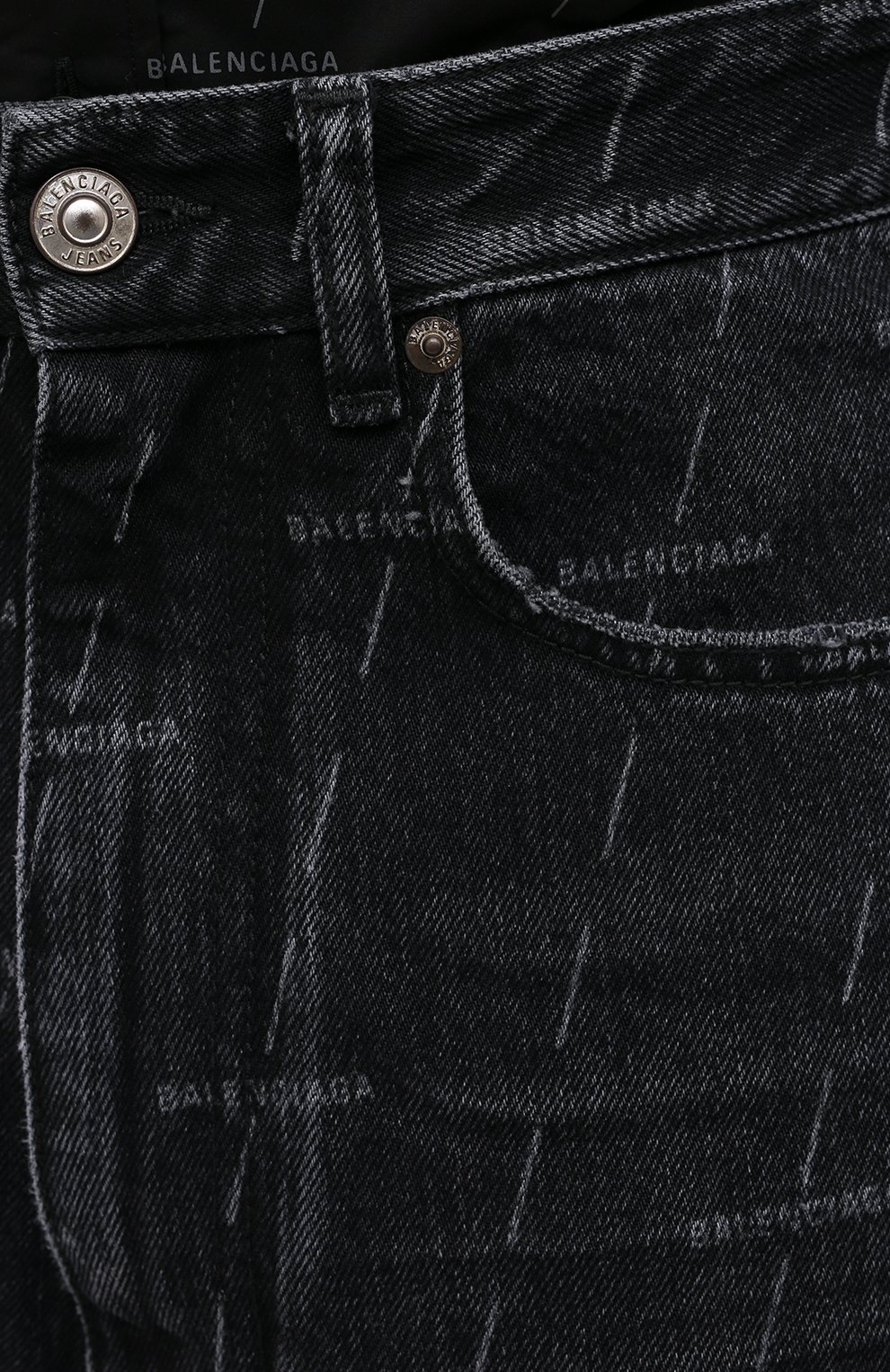 Мужские джинсы BALENCIAGA серого цвета,  арт. 641455/TJW41 | Фото 5 (Силуэт М (брюки): Прямые; Кросс-КТ: Деним; Длина (брюки, джинсы): Стандартные; Стили: Гранж; Материал внешний: Хлопок, Деним)