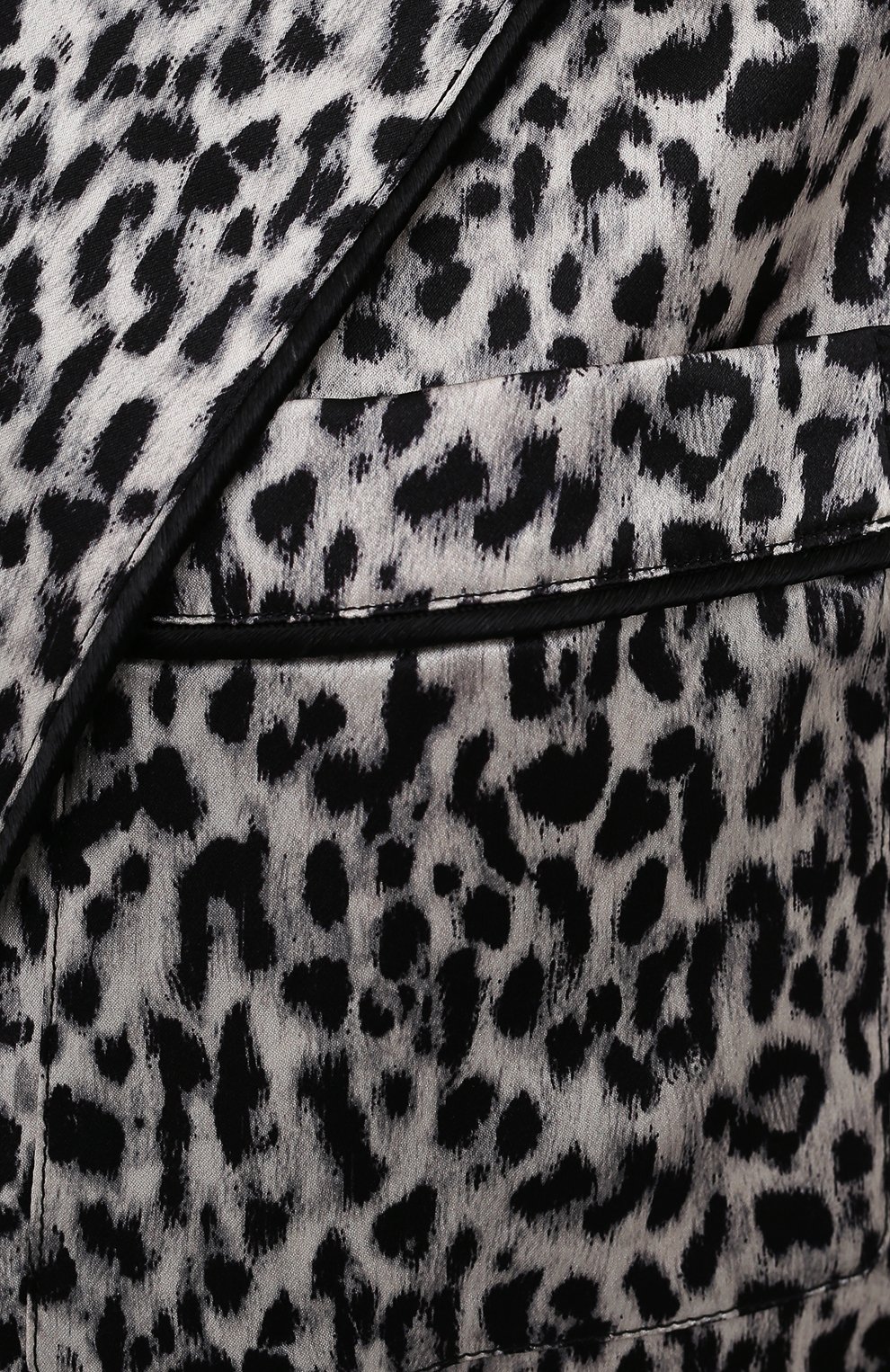Женский шелковый жакет SAINT LAURENT темно-серого цвета, арт. 652293/Y6C87 | Фото 5 (Материал внешний: Шелк; Рукава: Длинные; Стили: Гламурный; Случай: Повседневный; Длина (для топов): Стандартные; Региональные ограничения белый список (Axapta Mercury): RU; Материал сплава: Проставлено; 1-2-бортные: Однобортные; Драгоценные камни: Проставлено; Женское Кросс-КТ: Жакет-одежда)