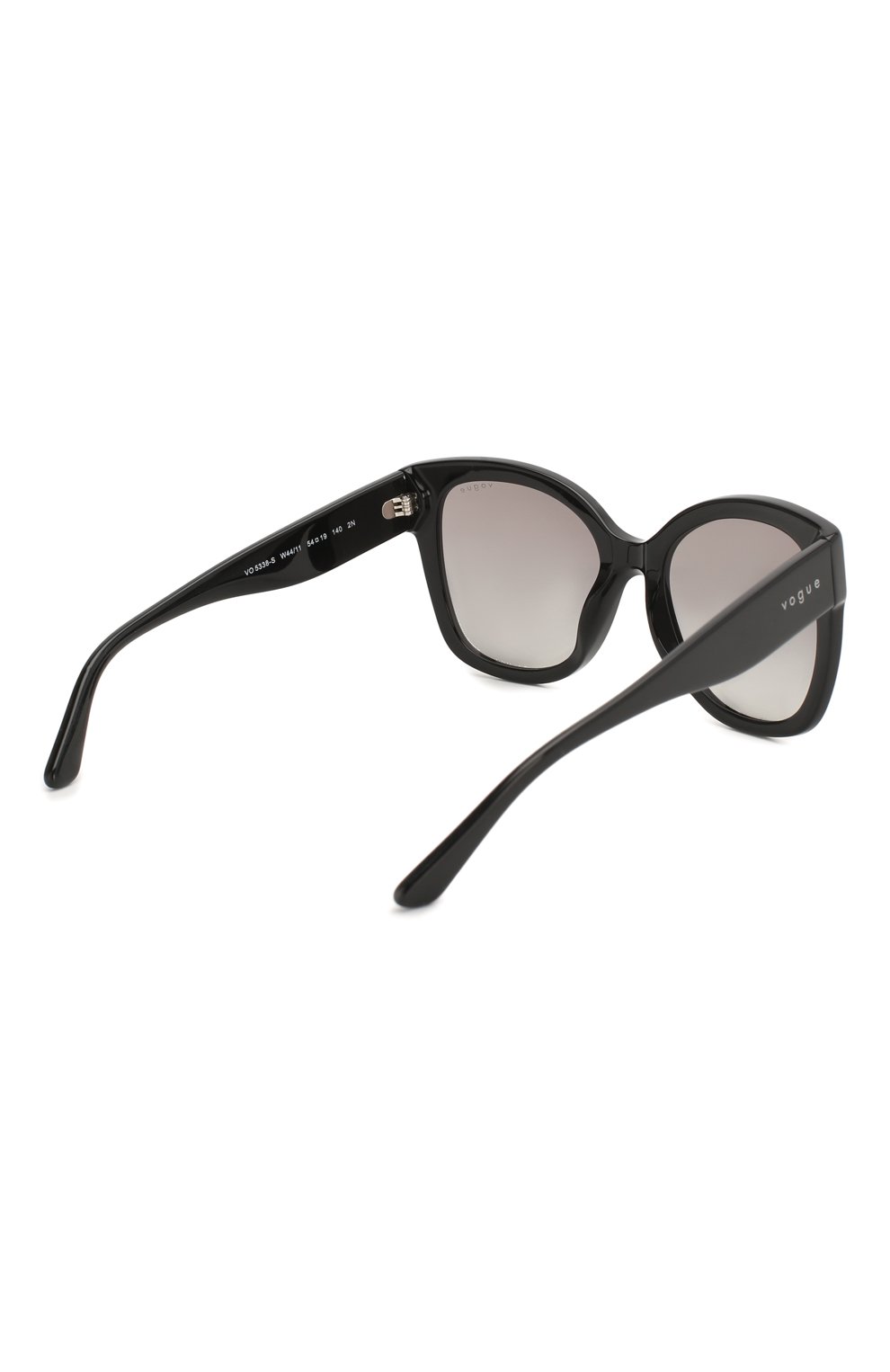 Женские солнцезащитные очки VOGUE черного цвета, арт. 5338S-W44/11 | Фото 4 (Региональные ограничения белый список (Axapta Mercury): RU; Тип очков: С/з; Оптика Гендер: оптика-женское; Очки форма: Бабочка)