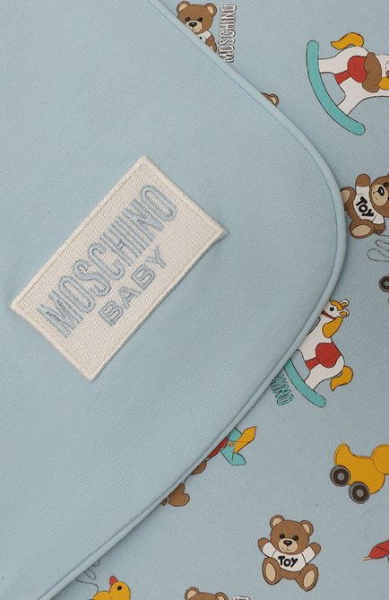 Детского хлопковое одеяло MOSCHINO голубого цвета, арт. M7B005/LCB50 | Фото 2 (Материал сплава: Проставлено; Материал: Хлопок, Текстиль; Нос: Не проставлено)