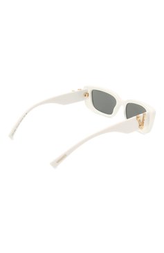 Женские солнцезащитные очки VERSACE белого цвета, арт. 4382-532787 | Фото 4 (Региональные ограничения белый список (Axapta Mercury): RU; Тип очков: С/з; Оптика Гендер: оптика-женское; Очки форма: Прямоугольные)