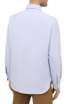 Мужская хлопковая рубашка TOM FORD голубого цвета, арт. QFT092/94UDAN | Фото 4 (Манжеты: На пуговицах; Воротник: Button down; Рукава: Длинные; Случай: Повседневный; Длина (для топов): Стандартные; Региональные ограничения белый список (Axapta Mercury): RU; Материал сплава: Проставлено; Материал внешний: Хлопок; Принт: Однотонные; Драгоценные камни: Проставлено; Стили: Кэжуэл)