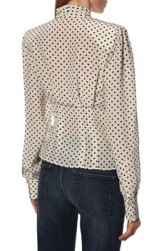 Женская шелковая блузка DOLCE & GABBANA молочного цвета, арт. F5L52T/FS14L/0UTLET AW22-23 | Фото 4 (Материал внешний: Шелк; Рукава: Длинные; Длина (для топов): Стандартные; Принт: С принтом; Стили: Романтичный; Женское Кросс-КТ: Блуза-одежда)