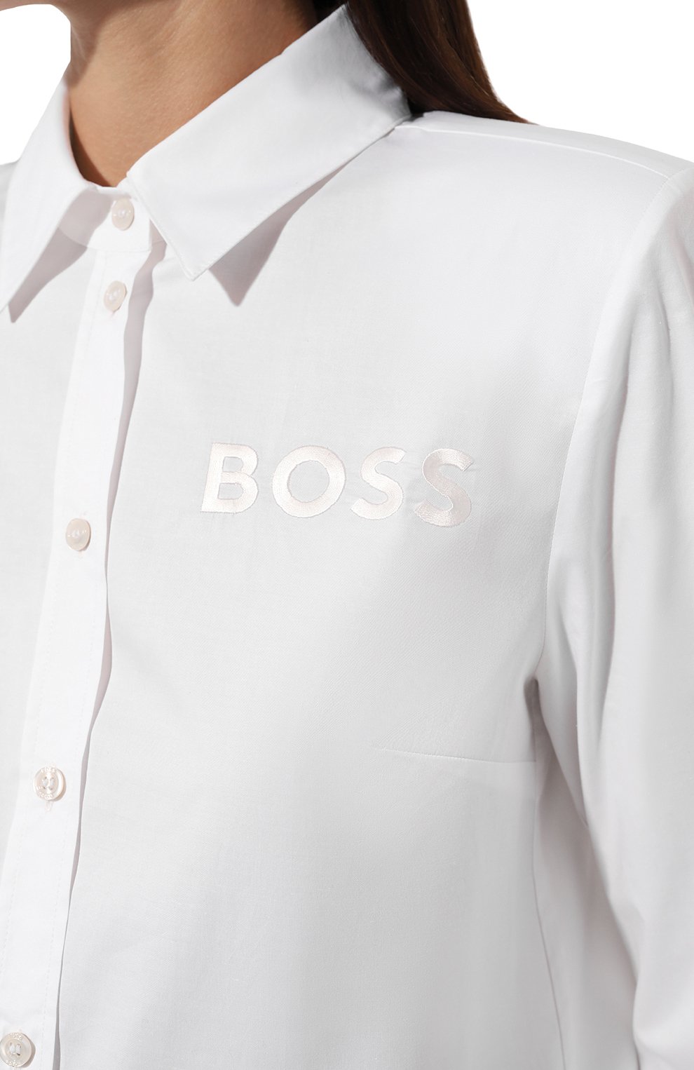 Женская хлопковая рубашка BOSS белого цвета, арт. 50494458 | Фото 5 (Рукава: Длинные; Принт: Без принта; Женское Кросс-КТ: Рубашка-одежда; Длина (для топов): Стандартные; Материал сплава: Проставлено; Материал внешний: Хлопок; Драгоценные камни: Проставлено; Стили: Кэжуэл)
