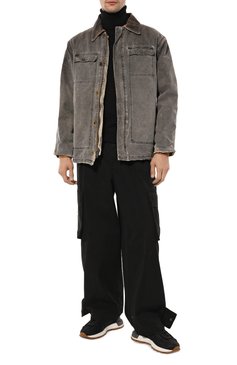 Мужская джинсовая куртка NOTSONORMAL темно-серого цвета, арт. S3-VWJ01 | Фото 9 (Кросс-КТ: Куртка, Деним; Рукава: Длинные; Стили: Гранж; Материал сплава: Проставлено; Материал внешний: Хлопок, Деним; Драгоценные камни: Проставлено; Длина (верхняя одежда): Короткие)