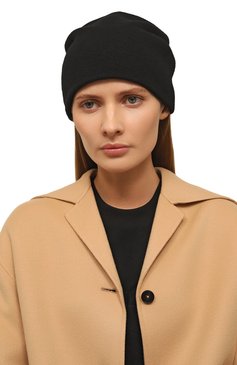 Женская кашемировая шапка PERVERT черного цвета, арт. PE23/HAT01/60-41 | Фото 2 (Материал: Текстиль, Кашемир, Шерсть; Материал сплава: Проставлено; Нос: Не проставлено)