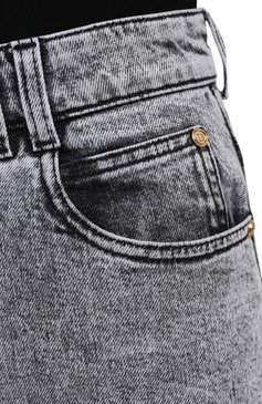Женские джинсы BALMAIN серого цвета, арт. VF0MF000/D112 | Фото 5 (Стили: Гламурный; Кросс-КТ: Деним; Длина (брюки, джинсы): Стандартные; Материал внешний: Хлопок, Деним; Силуэт Ж (брюки и джинсы): Узкие)