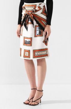 Женская шелковая юбка BURBERRY бежевого цвета, арт. 8014208 | Фото 3 (Материал внешний: Шелк; Женское Кросс-КТ: Юбка-одежда; Длина Ж (юбки, платья, шорты): До колена; Статус проверки: Проверено, Проверена категория)