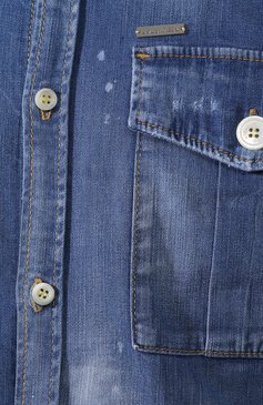 Мужская джинсовая рубашка DSQUARED2 синего цвета, арт. S74DM0379/S30341 | Фото 5 (Манжеты: На пуговицах; Воротник: Button down; Рукава: Длинные; Кросс-КТ: Деним; Случай: Повседневный; Длина (для топов): Стандартные; Принт: С принтом; Материал внешний: Хлопок; Размерность: Маломерит; Статус проверки: Проверена категория)