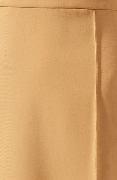 Женская однотонная юбка-миди из шерсти CHLOÉ бежевого цвета, арт. CHC18AJU25062 | Фото 5 (Материал внешний: Шерсть; Женское Кросс-КТ: Юбка-одежда; Длина Ж (юбки, платья, шорты): Миди; Статус проверки: Проверено, Проверена категория)