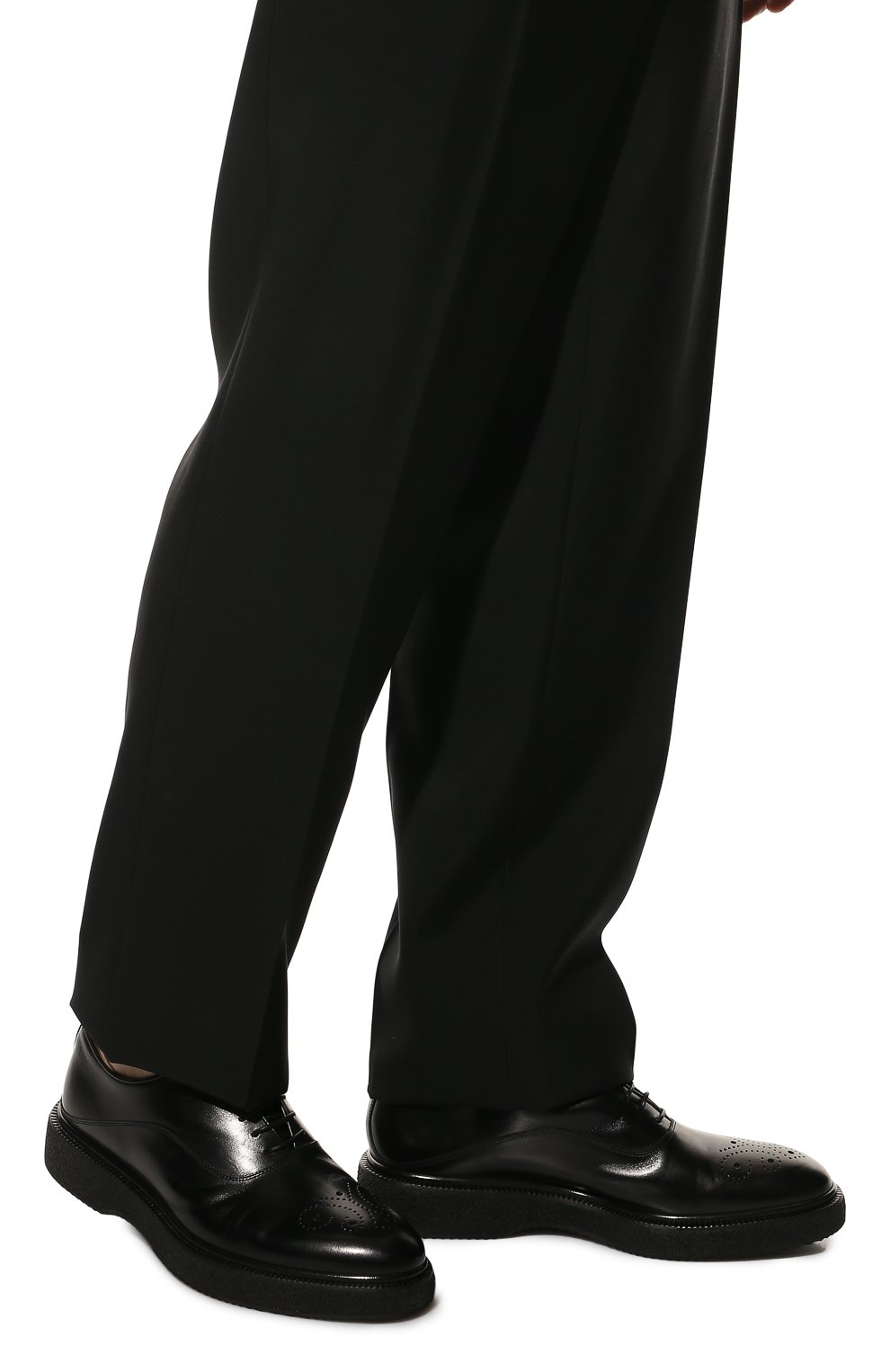 Мужские кожаные оксфорды RARE черного цвета, арт. RU3254/B0XER | Фото 3 (Мужское Кросс-КТ: Броги-обувь; Материал внутренний: Натуральная кожа; Стили: Классический; Статус проверки: Проверена категория)