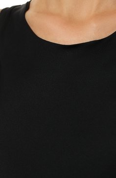 Женский шелковый топ GIORGIO ARMANI черного цвета, арт. 8CHCKZ30/TZ136 | Фото 5 (Кросс-КТ: без рукавов; Материал внешний: Шелк; Длина (для топов): Стандартные; Региональные ограничения белый список (Axapta Mercury): RU; Рукава: Без рукавов; Материал подклада: Шелк; Стили: Кэжуэл)