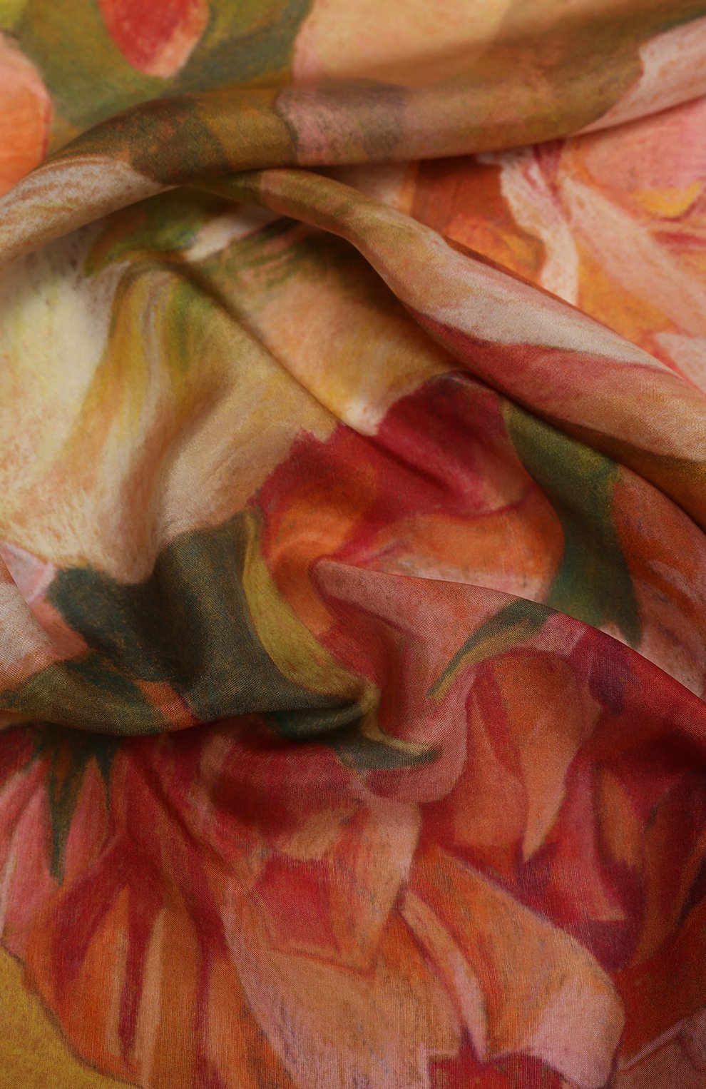 Женский шелковый платок розы GOURJI разноцветного цвета, арт. T23ROSE7R/1 | Фото 4 (Принт: С принтом; Материал: Текстиль, Шелк)
