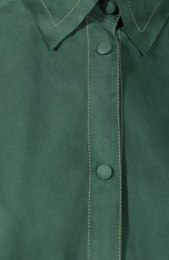 Женская замшевая рубашка LOEWE зеленого цвета, арт. D1199948C | Фото 5 (Рукава: Длинные; Материал внутренний: Не назначено; Принт: Без принта; Женское Кросс-КТ: Рубашка-одежда; Длина (для топов): Удлиненные; Материал сплава: Проставлено; Материал внешний: Натуральная кожа; Драгоценные камни: Проставлено; Статус проверки: Проверена категория)
