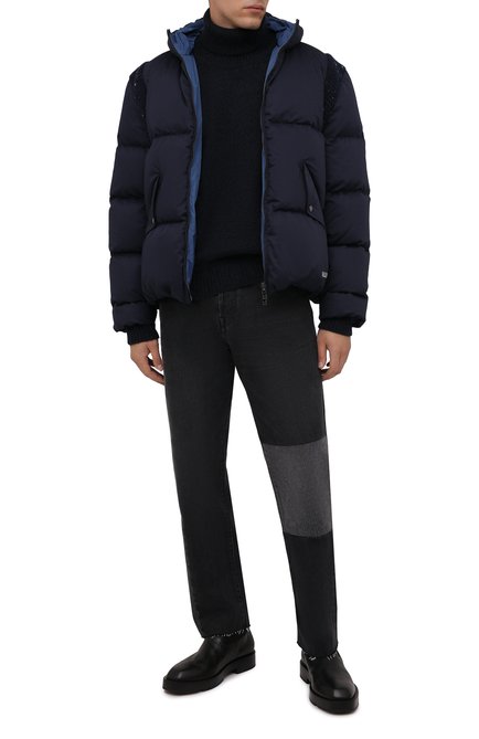 Мужская пуховая куртка VALENTINO темно-синего цвета, арт. WV3CNB357MW | Фото 2 (Материал внешний: Хлопок; Материал утеплителя: Пух и перо; Материал подклада: Синтетический материал; Кросс-КТ: Куртка; Мужское Кросс-КТ: пуховик-короткий; Стили: Кэжуэл; Длина (верхняя одежда): Короткие; Рукава: Длинные)