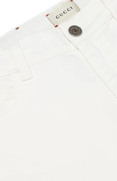 Детские джинсы из эластичного хлопка с лампасами GUCCI белого цвета, арт. 453309/XR509 | Фото 3 (Детали: Однотонный; Материал сплава: Проставлено, Проверено; Нос: Не проставлено; Материал внешний: Хлопок; Статус проверки: Проверено, Проверена категория; Ростовка одежда: 10 - 11 лет | 140 - 146см, 12 лет | 152 см, 4 года | 104 см, 5 лет | 110 см, 6 лет | 116 см, 8 лет | 128 см)