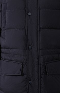 Мужская пуховик PAUL&SHARK темно-синего цвета, арт. I19P2110 | Фото 5 (Кросс-КТ: Куртка; Мужское Кросс-КТ: пуховик-короткий, Пуховик-верхняя одежда, Верхняя одежда; Рукава: Длинные; Длина (верхняя одежда): До середины бедра; Материал внешний: Синтетический материал, Полиэстер; Материал сплава: Проставлено; Материал подклада: Синтетический материал; Ювелирные украшения: Назначено; Драгоценные камни: Проставлено; Материал утеплителя: Пух и перо; Статус проверки: Проверена категория)