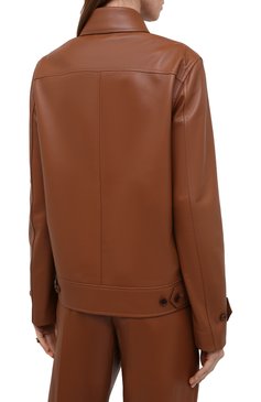 Женская кожаная куртка RALPH LAUREN коричневого цвета, арт. 290865053 | Фото 4 (Кросс-КТ: Куртка; Рукава: Длинные; Региональные ограничения белый список (Axapta Mercury): Не проставлено; Материал сплава: Проставлено; Нос: Не проставлено; Стили: Милитари, Кэжуэл; Материал внешний: Натуральная кожа; Драгоценные камни: Проставлено; Женское Кросс-КТ: Замша и кожа; Длина (верхняя одежда): Короткие; Материал подклада: Купро)
