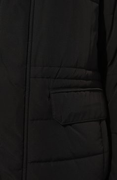 Мужская утепленная куртка CANALI черного цвета, арт. 020363/SG02321 | Фото 5 (Кросс-КТ: Куртка; Рукава: Длинные; Длина (верхняя одежда): До середины бедра; Материал внешний: Синтетический материал; Мужское Кросс-КТ: утепленные куртки; Материал сплава: Проставлено; Драгоценные камни: Проставлено; Материал подклада: Купро; Стили: Кэжуэл)