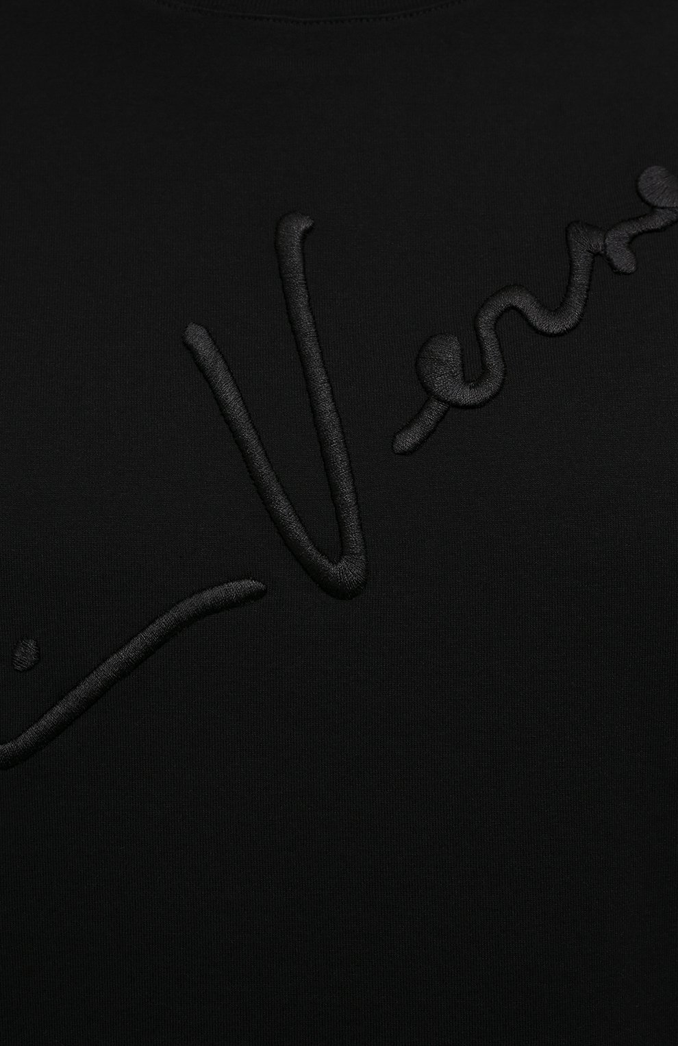 Мужская хлопковая футболка VERSACE черного цвета, арт. A89308/A228806 | Фото 5 (Рукава: Ко роткие; Длина (для топов): Стандартные; Принт: С принтом; Материал сплава: Проставлено; Материал внешний: Хлопок; Драгоценные камни: Проставлено; Стили: Кэжуэл)