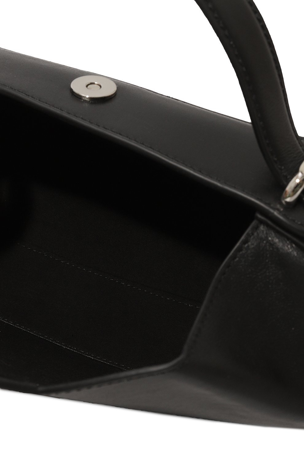Женская сумка baton YUZEFI черного цв ета, арт. YUZC0-HB-BT-L000 | Фото 5 (Сумки-технические: Сумки top-handle; Размер: medium; Материал: Натуральная кожа; Материал сплава: Проставлено; Драгоценные камни: Проставлено)