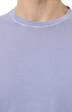 Мужская хлопковая футболка ANDREA CAMPAGNA сиреневого цвета, арт. TSMC/JERVIN | Фото 5 (Принт: Без принта; Рукава: Короткие; Длина (для топов): Стандартные; Материал сплава: Проставлено; Материал внешний: Хлопок; Драгоценные камни: Проставлено)