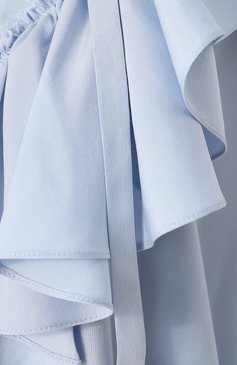 Женская шелковая блуза свободного кроя с оборками TOME голубого цвета, арт. TP17-3113 | Фото 5 (Рукава от горловины: Длинные; Материал внешний: Шелк; Рукава: Длинные; Принт: Без принта; Длина (для топов): Удлиненные; Женское Кросс-КТ: Блуза-одежда)