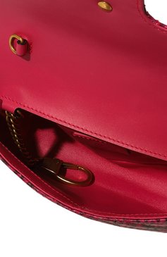 Женская сумка gg marmont super mini GUCCI розового цвета, арт. 476433 LV7BE | Фото 5 (Сумки-технические: Сумки через плечо; Материал: Экзотическая кожа, Натуральная кожа; Размер: mini; Ремень/цепочка: На ремешке)