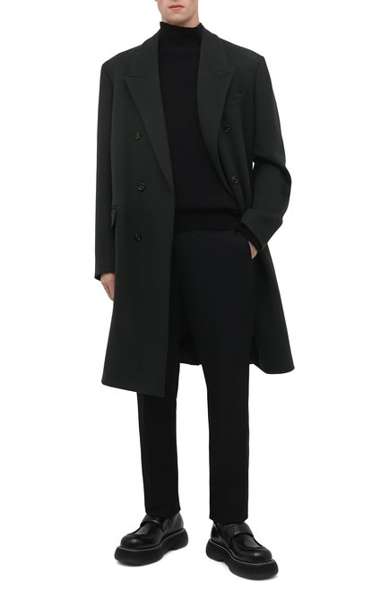 Мужской шерстяное пальто BOTTEGA VENETA темно-зеленого цвета, арт. 664463/VKUU0 | Фото 2 (Материал подклада: Вискоза; Материал внешний: Шерсть; Мужское Кросс-КТ: пальто-верхняя одежда; Длина (верхняя одежда): До колена; Рукава: Длинные; Стили: Минимализм)
