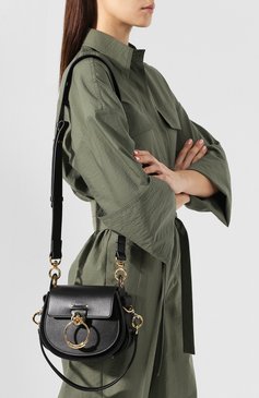 Женская сумка tess small CHLOÉ черного цвета, арт. CHC18WS153A37 | Фото 5 (Сумки-технические: Сумки через плечо, Сумки top-handle; Материал: Натуральная кожа; Ремень/цепочка: На ремешке; Размер: small; Статус проверки: Проверена категория)