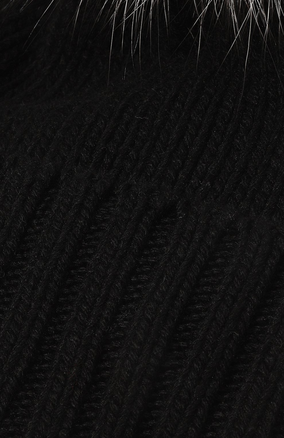 Женская кашемировая шапка INVERNI черного цвета, арт. 0660CMG2 | Фото 4 (Материал: Текстиль, Кашемир, Шерсть; Материал сплава: Проставлено; Нос: Не проставлено)