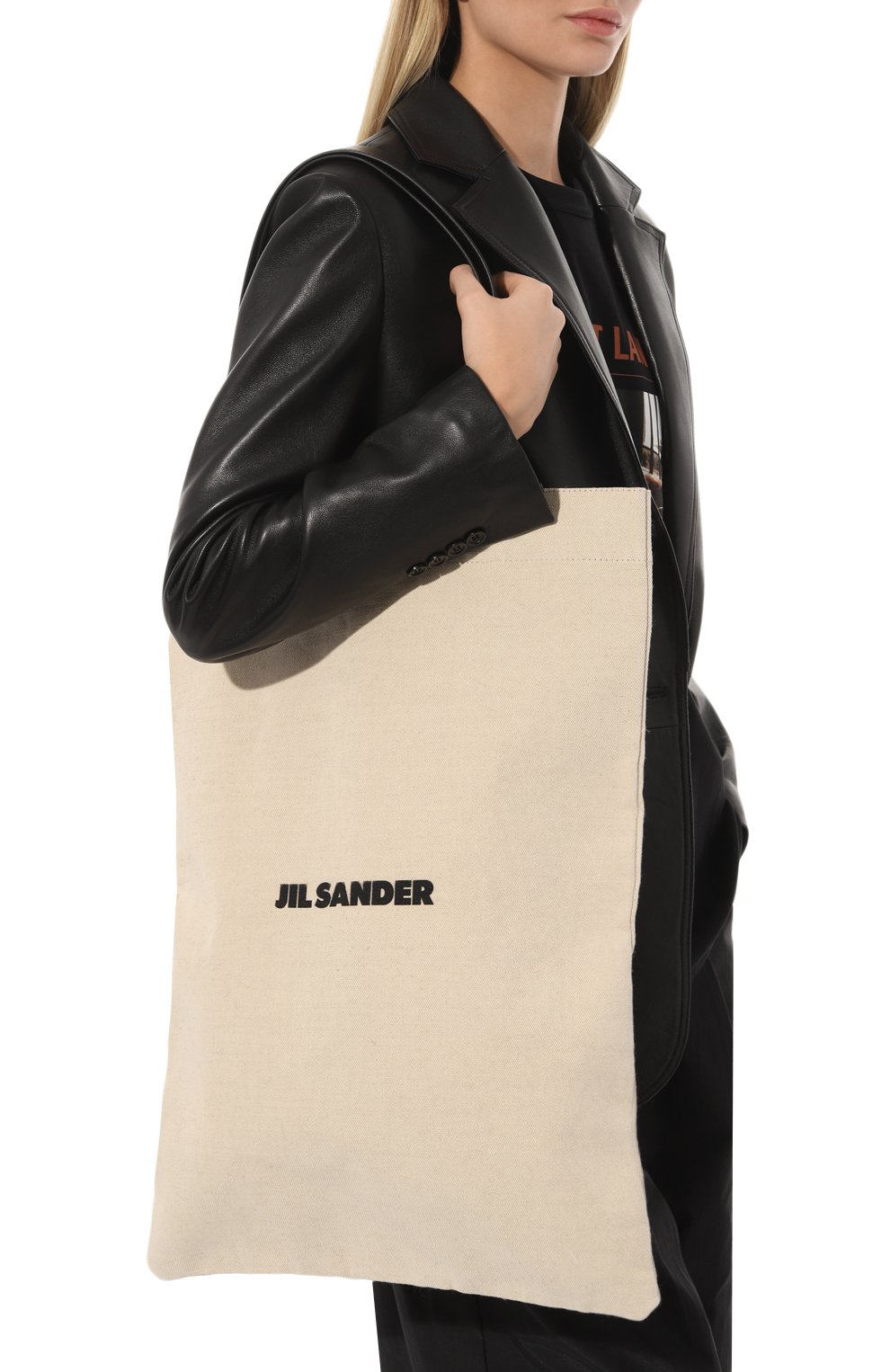 Женский сумка-шопер JIL SANDER кремвого цвета, арт. J25WC0004-P4917 | Фото 2 (Сумки-технические: Сумки-шопперы; Материал сплава: Проставлено; Материал: Текстиль; Драгоценные камни: Проставлено; Размер: large)