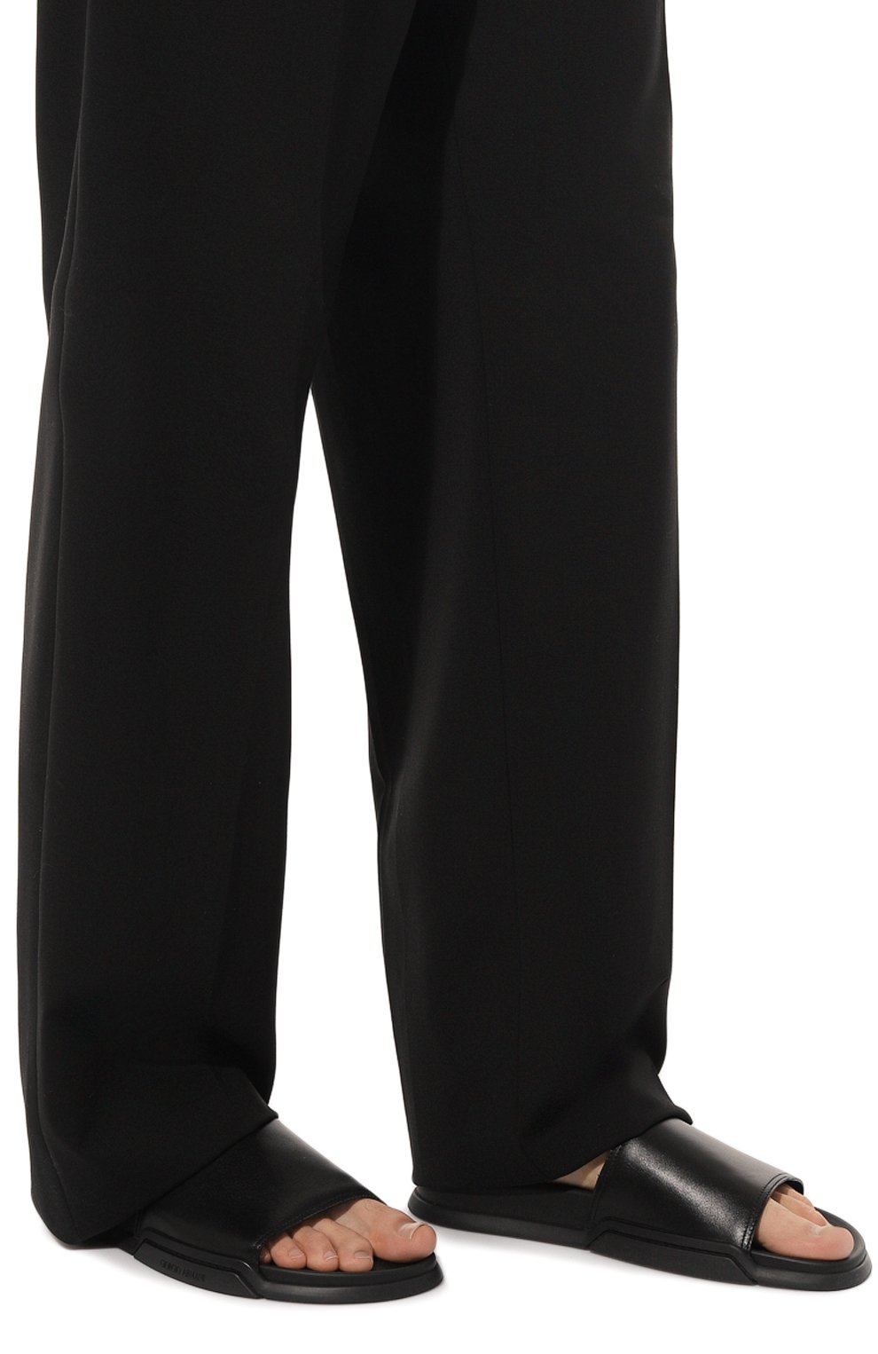 Мужские кожаные шлепанцы GIORGIO ARMANI черного цвета, арт. X2P085/XF575 | Фото 3 (Материал внутренний: Натуральная кожа)