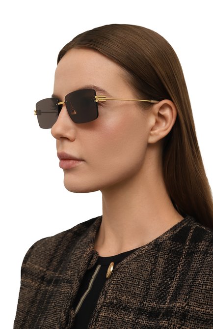 Женские солнцезащитные очки BOTTEGA VENETA темно-коричневого цвета, арт. BV1126S 002 | Фото 2 (Тип очков: С/з; Кросс-КТ: С/з-унисекс; Оптика Гендер: оптика-унисекс)