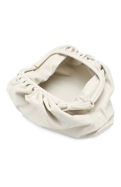 Женский клатч pouch BOTTEGA VENETA белого цвета, арт. 576227/VCP40 | Фото 4 (Размер: medium; Материал: Натуральная кожа; Региональные ограничения белый список (Axapta Mercury): RU; Женское Кросс-КТ: Клатч-клатчи)