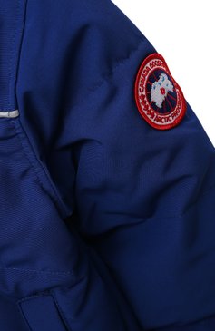 Детская пуховая куртка snowy owl CANADA GOOSE синего цвета, арт. 4599K | Фото 3 (Кросс-КТ: Зима; Девочки Кросс-КТ: Пуховик-верхняя одежда; Рукава: Длинные; Материал внешний: Синтетический материал; Материал сплава: Проставлено; Материал подклада: Синтетический материал; Драгоценные камни: Проставлено; Материал утеплителя: Пух и перо; Ростовка одежда: 4 года | 104 см, 6 лет | 116 см)