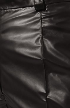 Женские брюки SUBTERRANEI черного цвета, арт. P23subss23-069 | Фото 5 (Длина (брюки, джин сы): Стандартные; Женское Кросс-КТ: Брюки-одежда; Материал внешний: Синтетический материал; Силуэт Ж (брюки и джинсы): Прямые; Кросс-КТ: экокожа)