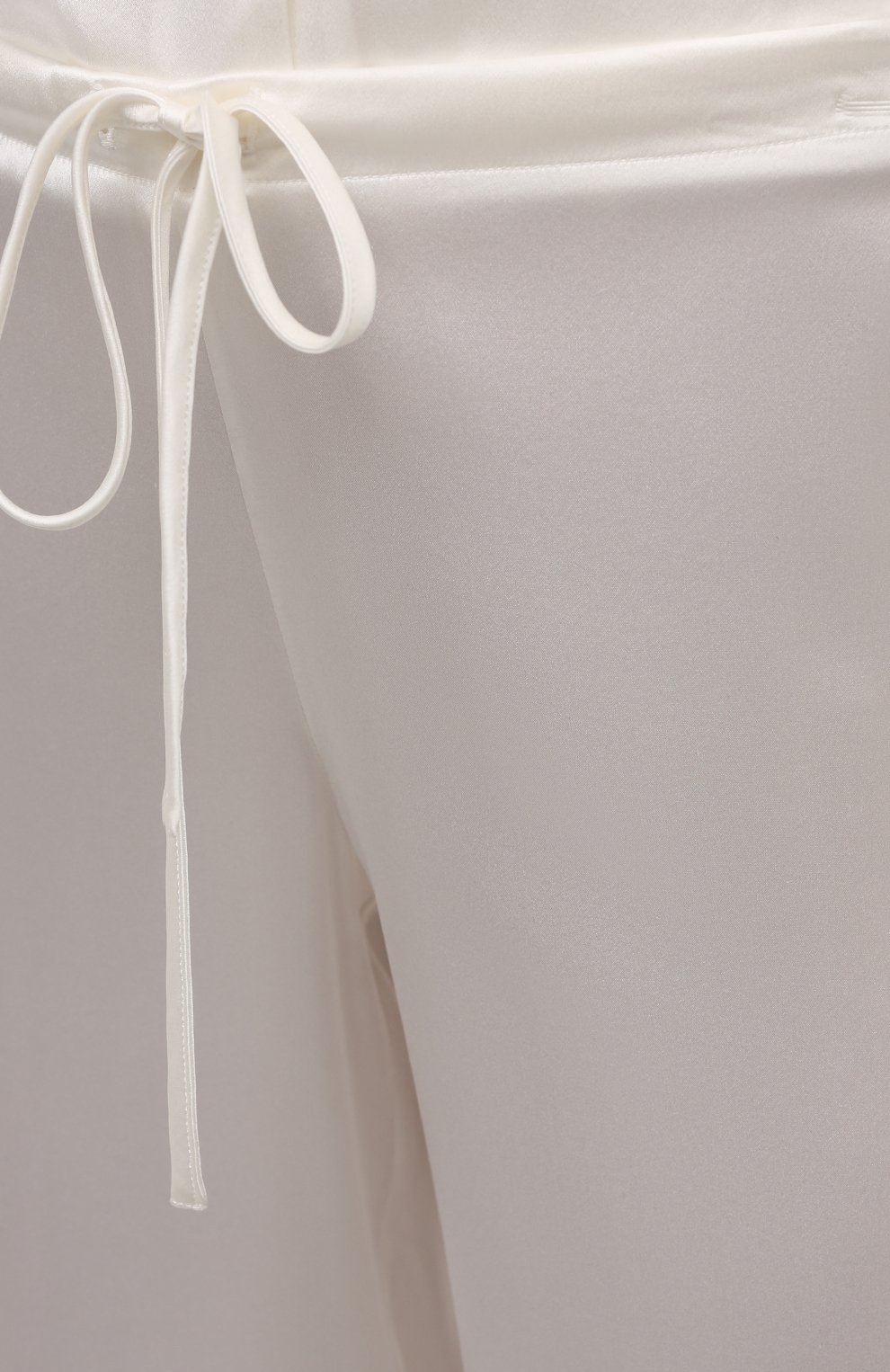 Женская шелковая пижама LA PERLA кремвого цвета, арт. 0020288 | Фото 7 (Материал внешний: Шелк; Региональные ограничения белый список (Axapta Mercury): RU; Материал сплава: Проставлено; Нос: Не проставлено)